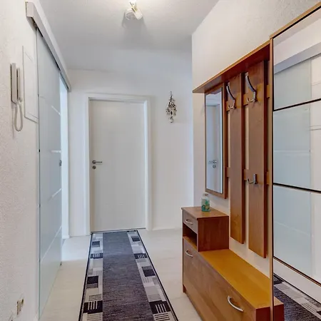 Apartment Eva *